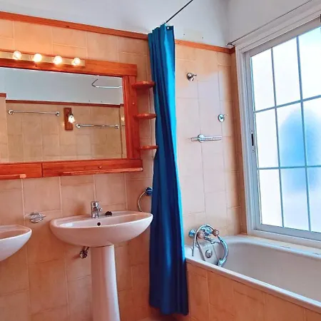 Oasis De Limones Parque Holandes